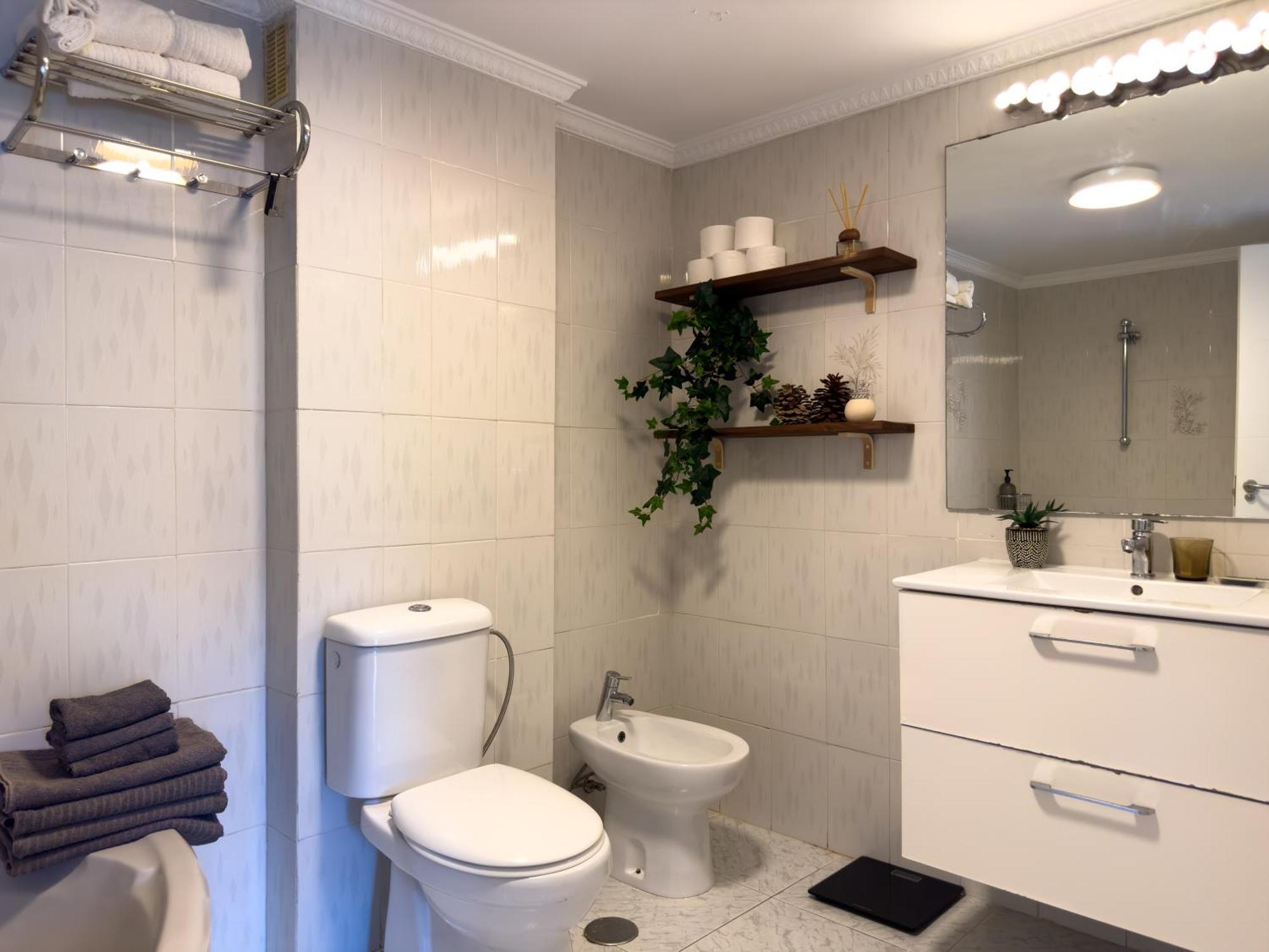 Amazing 3-Bedroom Apartment. Pool And Sea View! Los Cristianos  Zewnętrze zdjęcie
